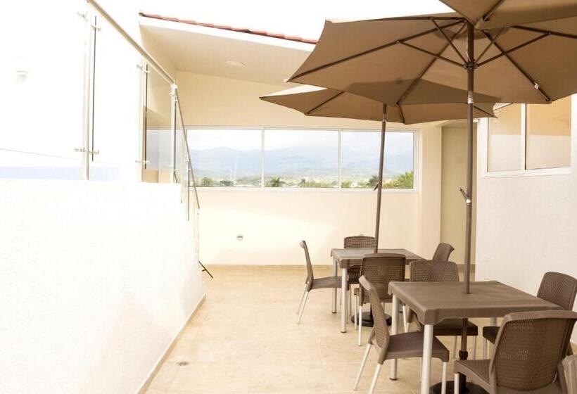 Junior Suite met Balkon, Apartahotel Lion