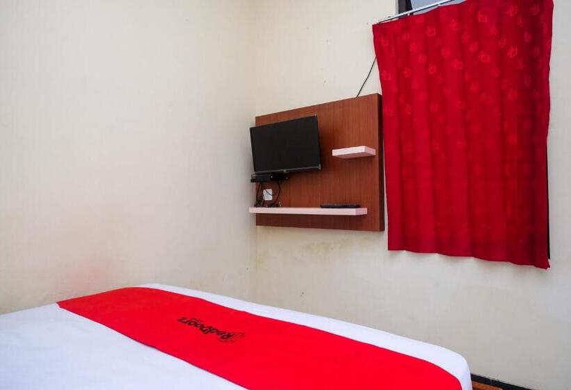 Standart Oda, Reddoorz Near Candi Sukuh Karanganyar
