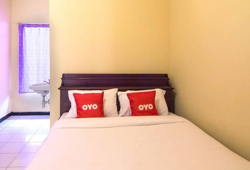 Standart Oda, Reddoorz Near Candi Sukuh Karanganyar