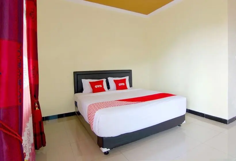 デラックスルーム, Reddoorz Near Candi Sukuh Karanganyar