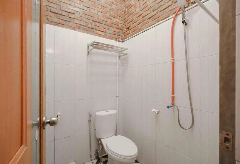 ファミリールーム, Reddoorz Syariah Near Jalan Asahan Pematang Siantar