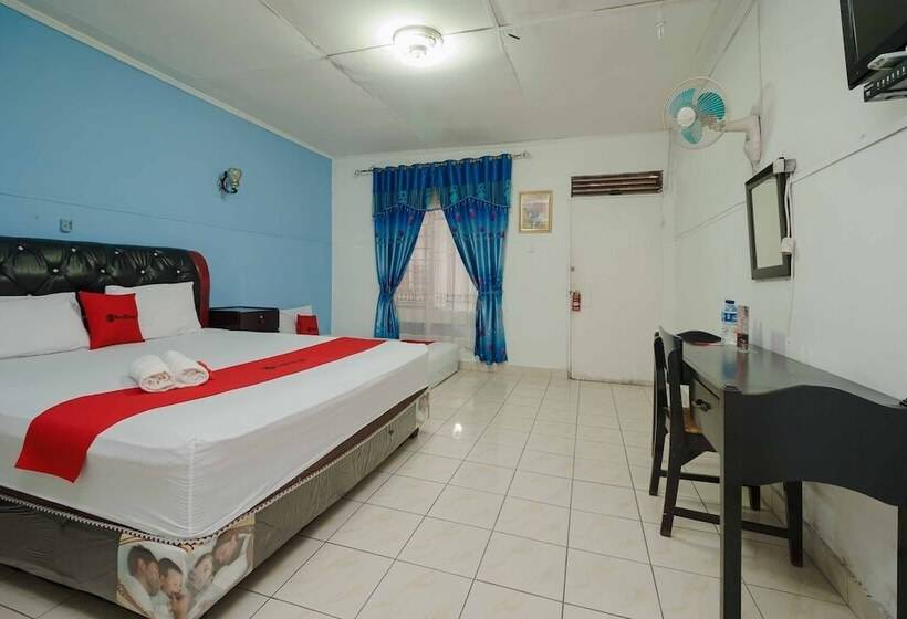 家庭间, Reddoorz Syariah Near Jalan Asahan Pematang Siantar