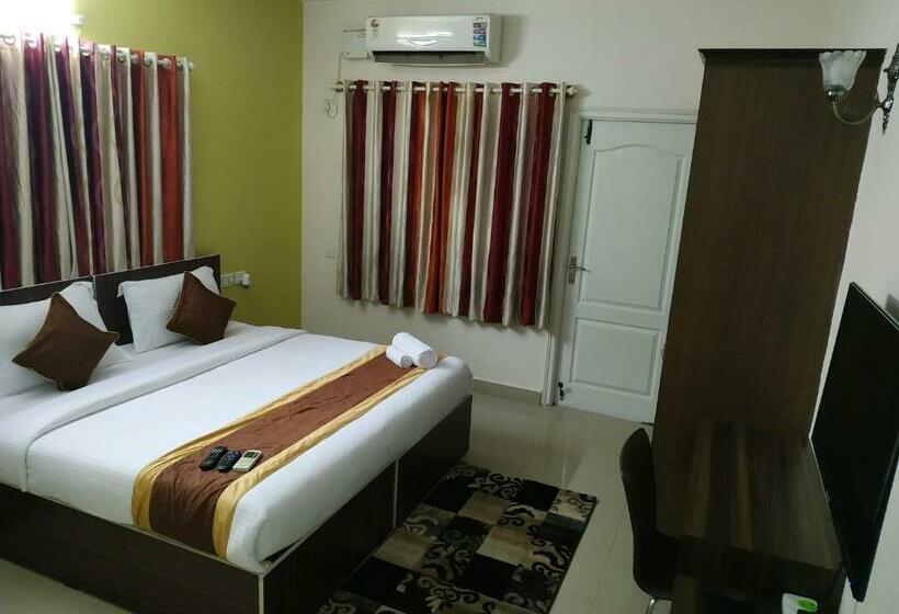 اتاق لوکس یک تخته, Bulande Comforts Service Apartment In Brookfield