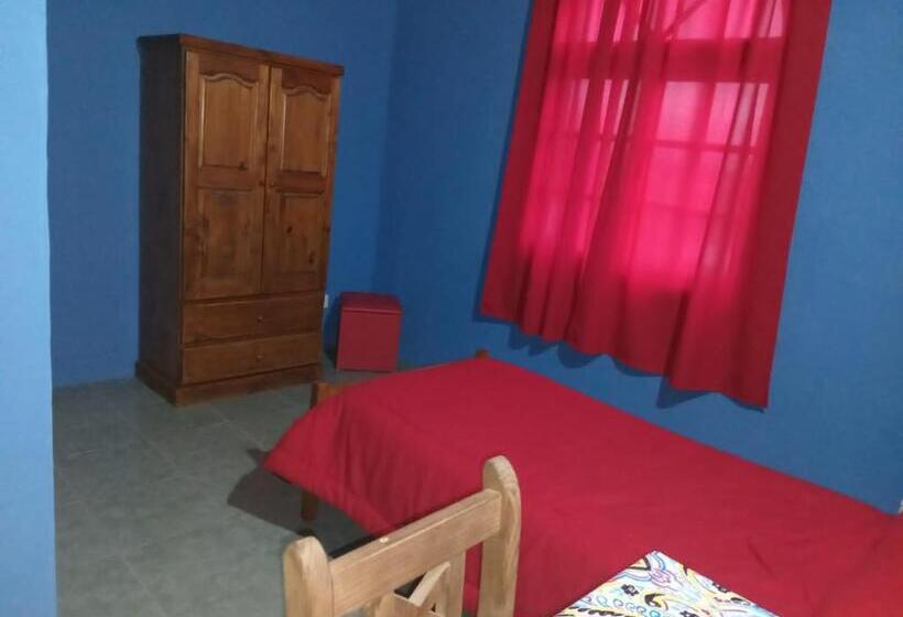 اتاق استاندارد یک نفره, Hosteria Dharma