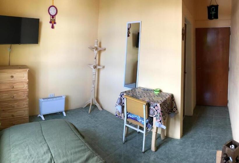 اتاق استاندارد یک نفره, Hosteria Dharma