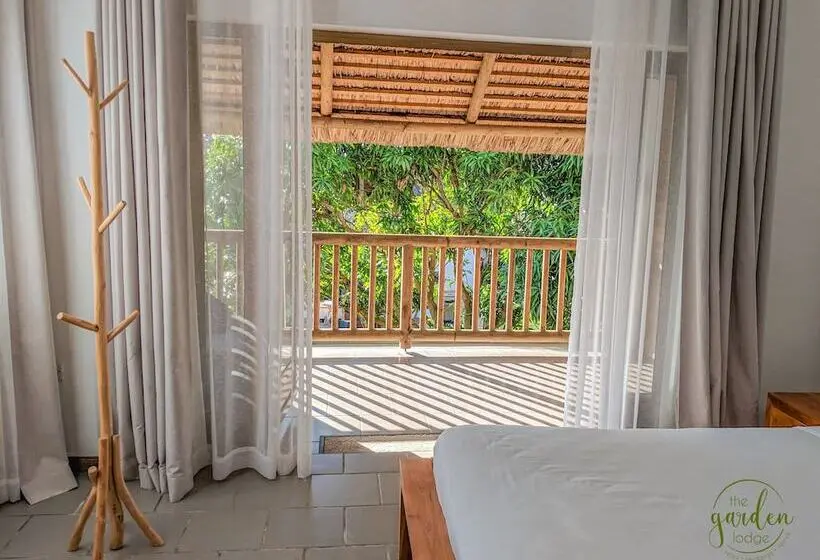اتاق استاندارد با چشم‌انداز باغ, The Garden Lodge Pereybere   Piscine & Jardin