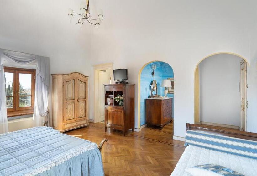 غرفة سوبيريور ثلاثية, Relais Villa Bianca