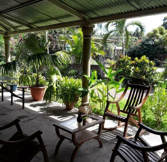 スタンダードシングルルーム, Sophie House