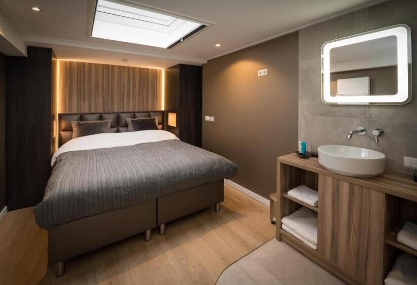 Люкс Повышенной Комфортности, Guesthouse Centrum Hengelo