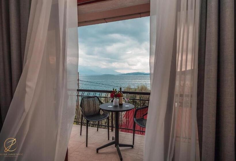 اتاق خانوادگی با چشمانداز دریا, Barka B N B Elegant Seaview Rooms