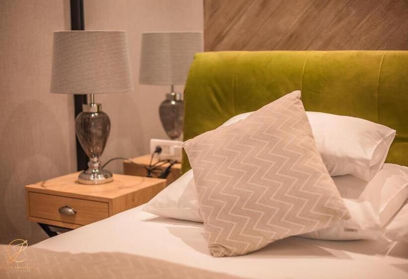 اتاق لوکس با چشمانداز دریا, Barka B N B Elegant Seaview Rooms