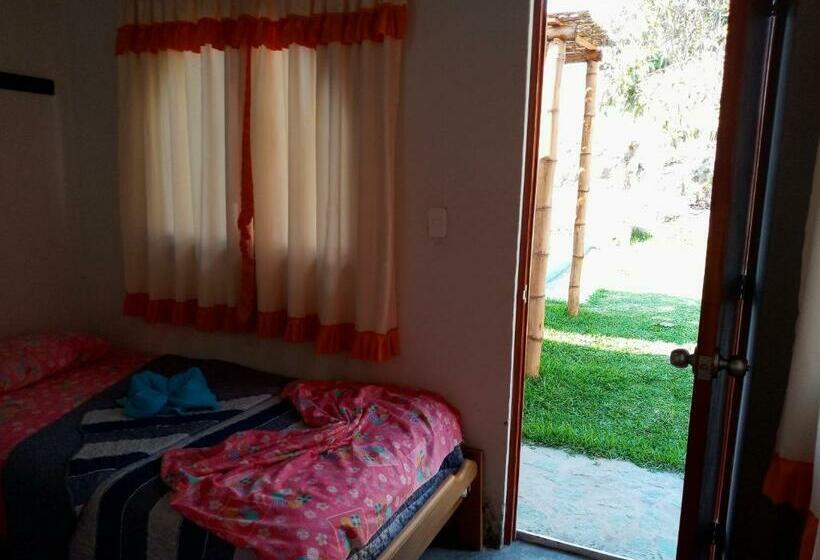 غرفة قياسية فردية, Quilla Wasi