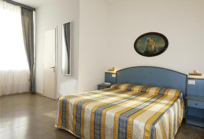 스탠다드 트리플 룸, Villa Centa