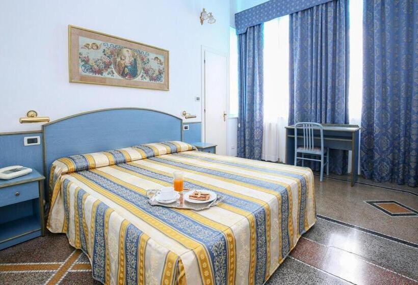 스탠다드 트리플 룸, Villa Centa