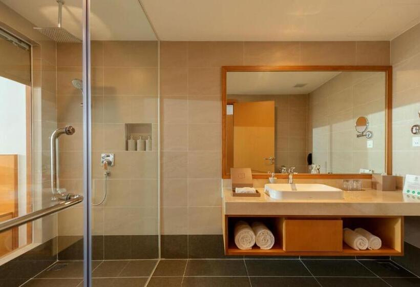 اتاق پرمیوم, Selectum Noa Resort Cam Ranh