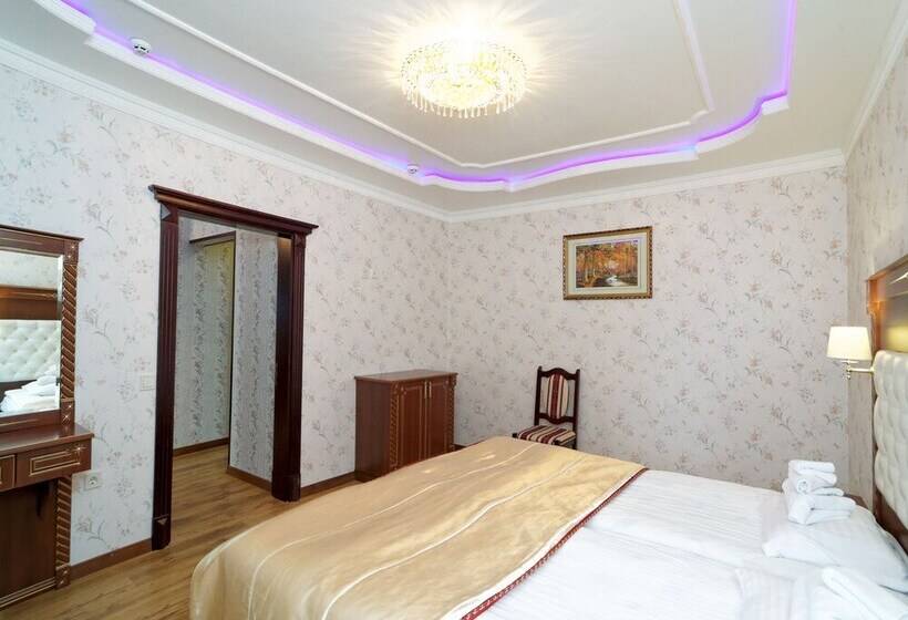 سوییت خانوادگی, Victor Hotel Resort & Spa