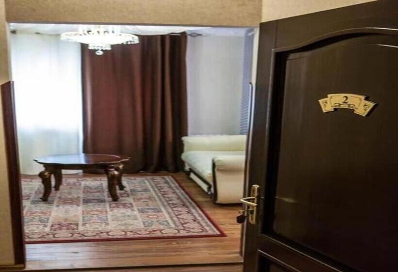 استودیوی لوکس, Victor Hotel Resort & Spa