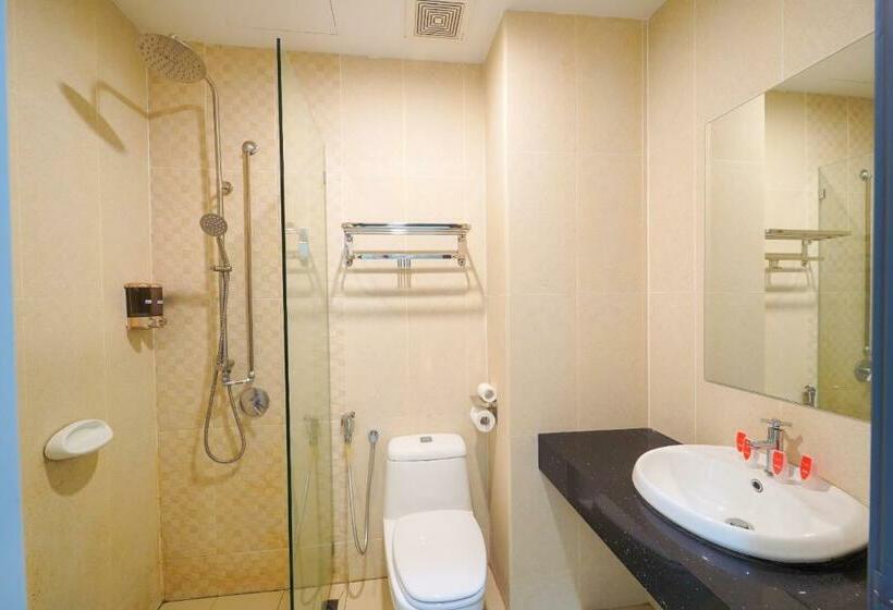 חדר דלוקס, Atta