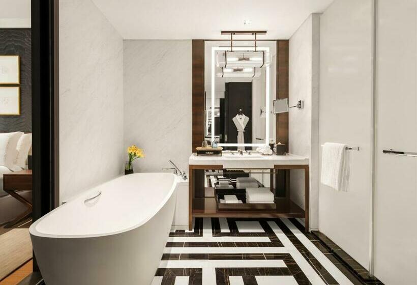 带大床的标准间, Fairmont Wuhan