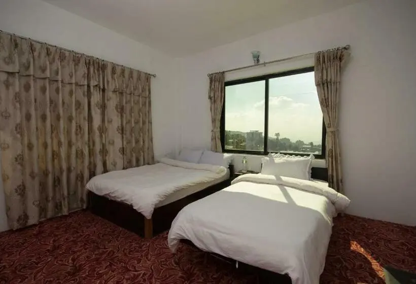 اتاق استاندارد, Nayagaun Village Resort