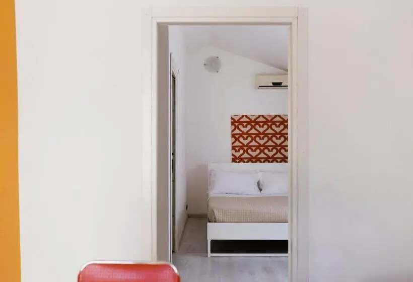 スタンダードスタジオ, Villa Chiara Porto Recanati