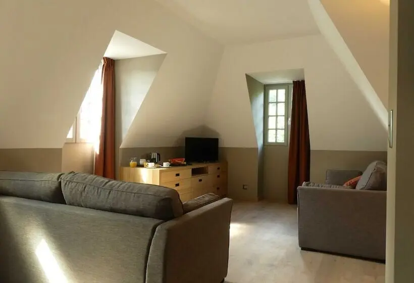 Sviitti, Le Castel D Alti
