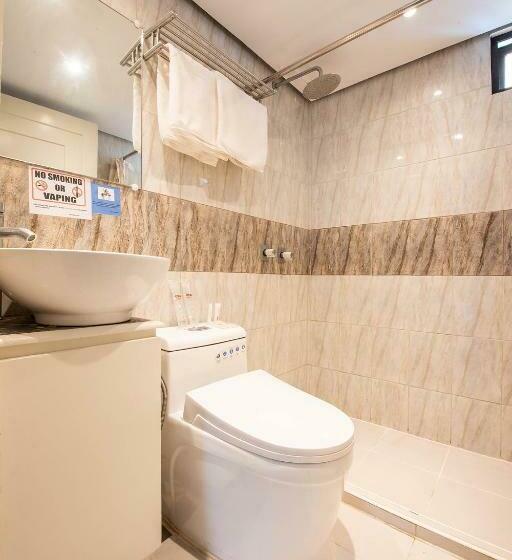 Superior Suite, Sunset View Ridge Residences