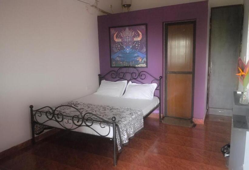 غرفة قياسية, Anjuna Hideout