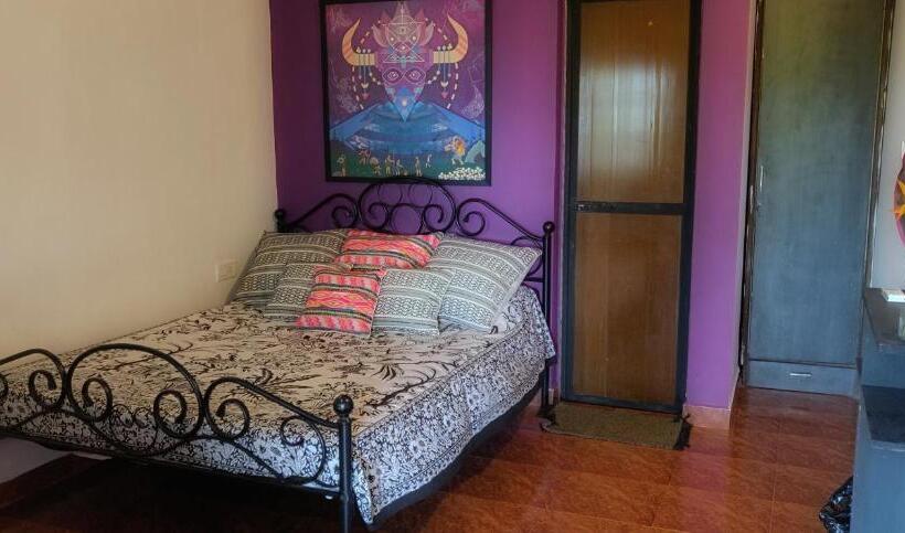 标准间, Anjuna Hideout