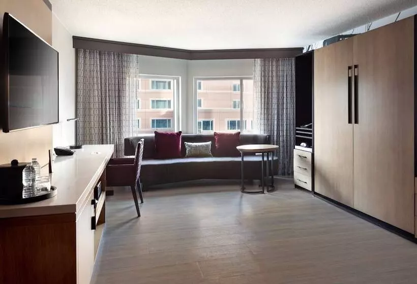 Standard-huone Parivuode Näkymä, Cincinnati Marriott At Rivercenter