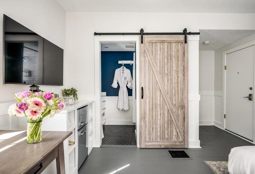 스탠다드 룸 킹사이즈 침대, Martin Hill Inn