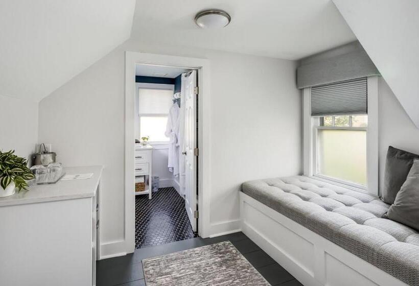 수피리어 룸, Martin Hill Inn