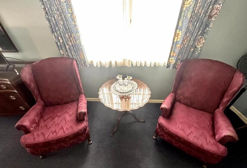 جناح ديلوكس سرير كينج, Montague Inn Bed & Breakfast