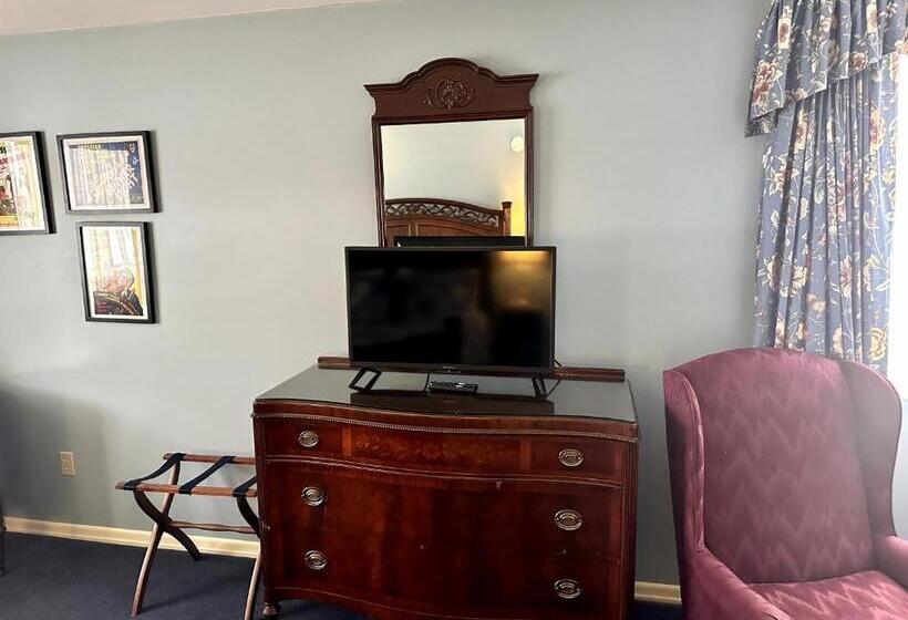 جناح ديلوكس سرير كينج, Montague Inn Bed & Breakfast