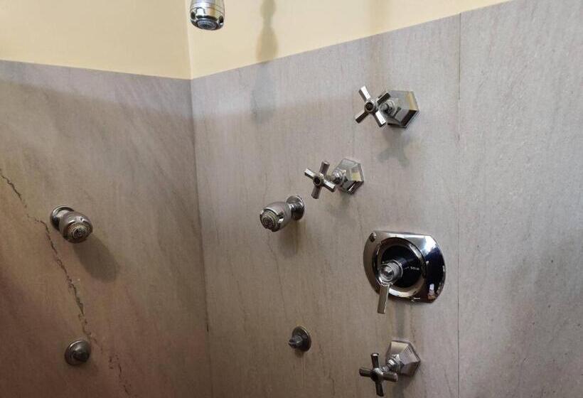 جناح سرير كينج, Montague Inn Bed & Breakfast