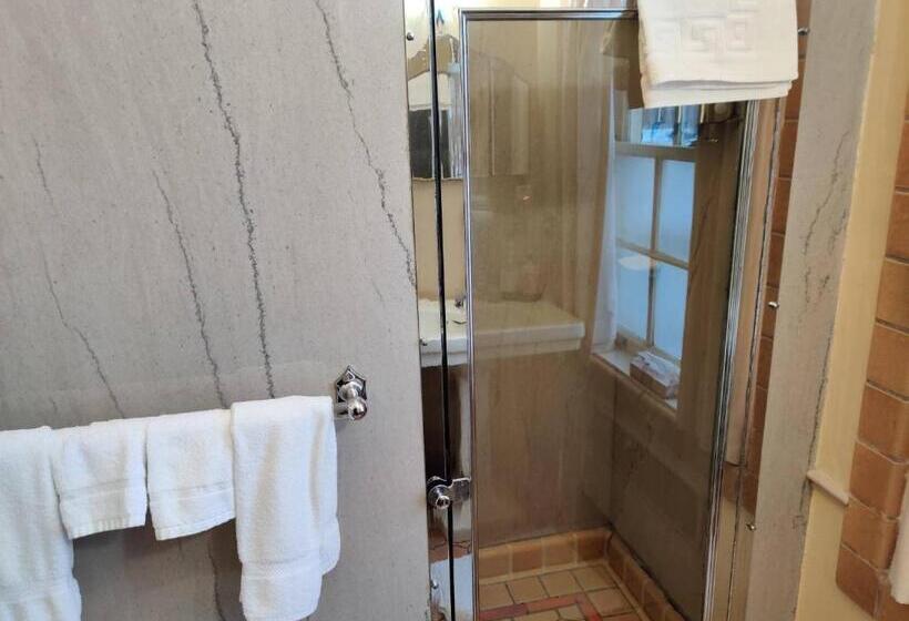 Люкс Кровать Кинг, Montague Inn Bed & Breakfast
