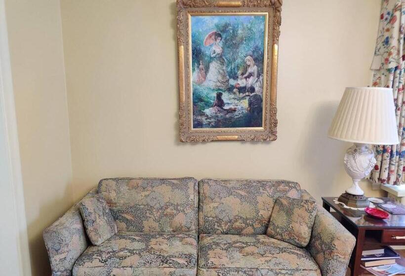 جناح سرير كينج, Montague Inn Bed & Breakfast