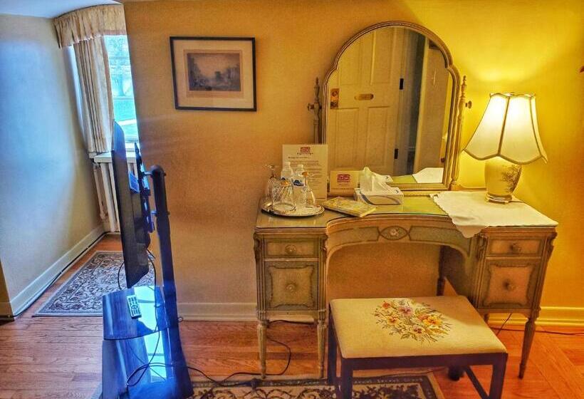 Номер Стандарт, Montague Inn Bed & Breakfast