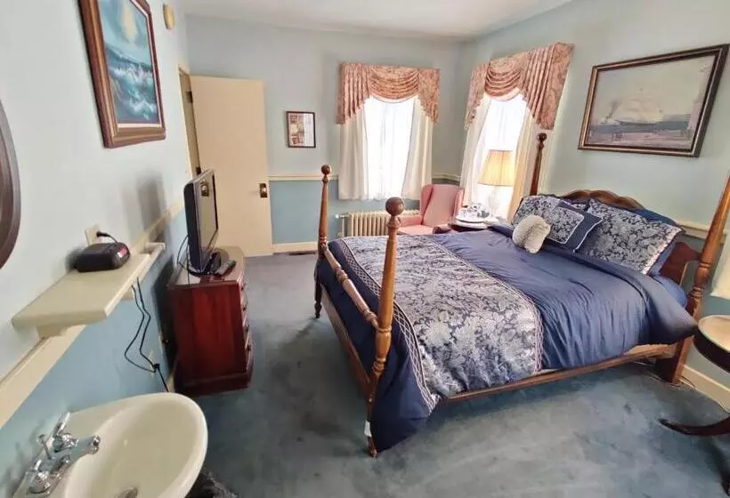 سوئیت با وان آب گرم, Montague Inn Bed & Breakfast