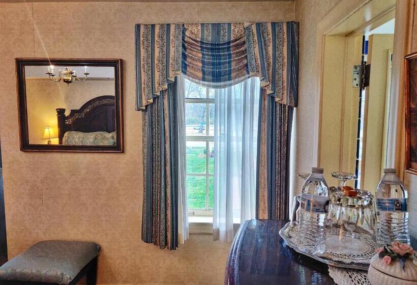 جناح ديلوكس سرير كينج, Montague Inn Bed & Breakfast