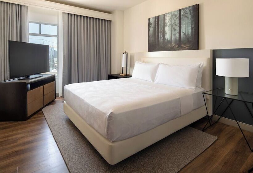 اتاق کلاب, The Bidwell Marriott Portland