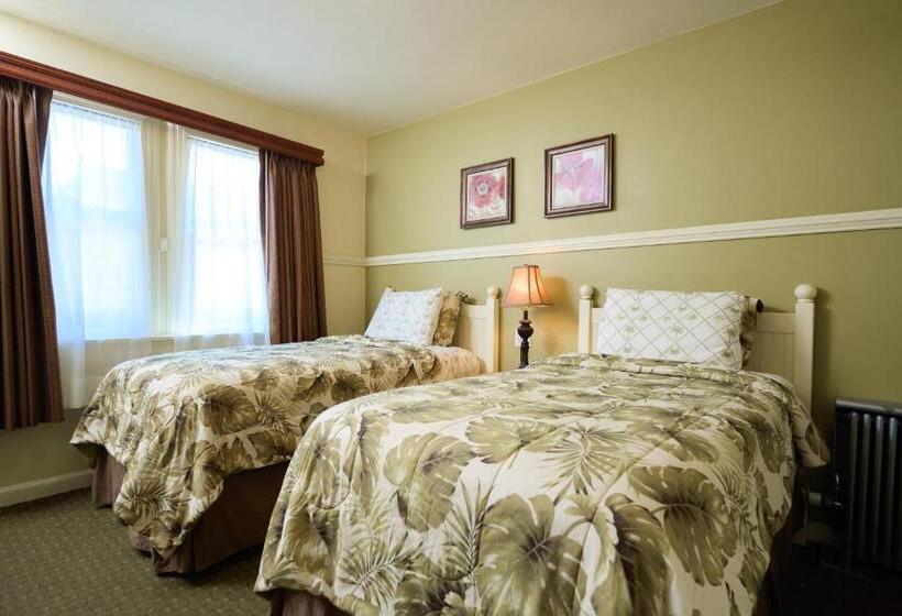 اتاق خانوادگی, Marina Motel