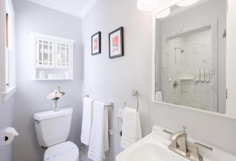 اتاق استاندارد اینتریور, Marina Motel