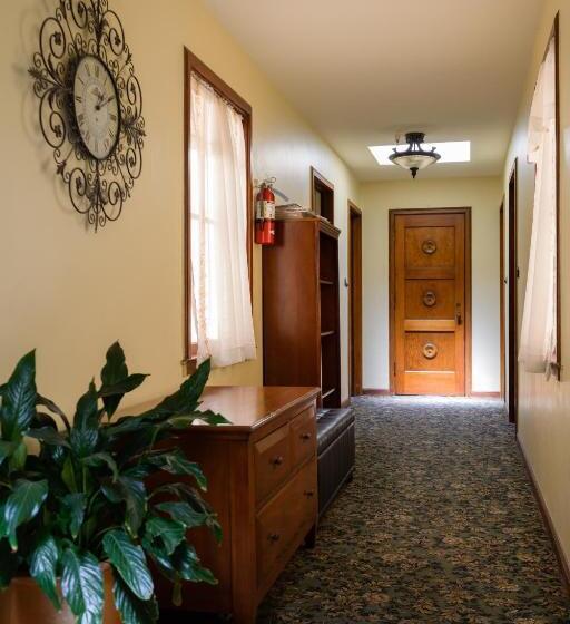 اتاق استاندارد با 2 تخت دوبل, Marina Motel