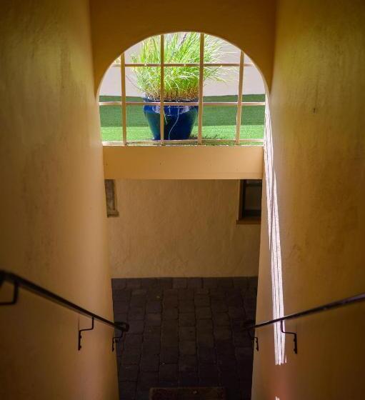 اتاق استاندارد برای معلولان, Marina Motel