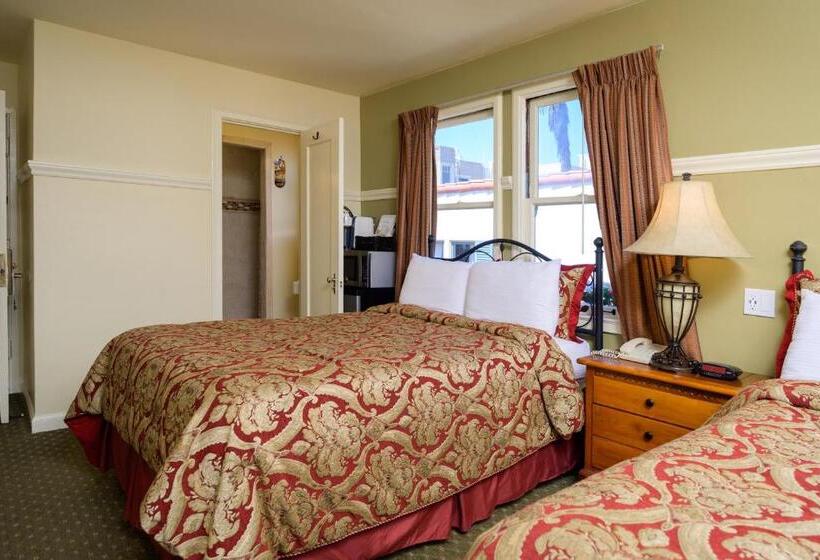 اتاق استاندارد با 2 تخت دوبل, Marina Motel