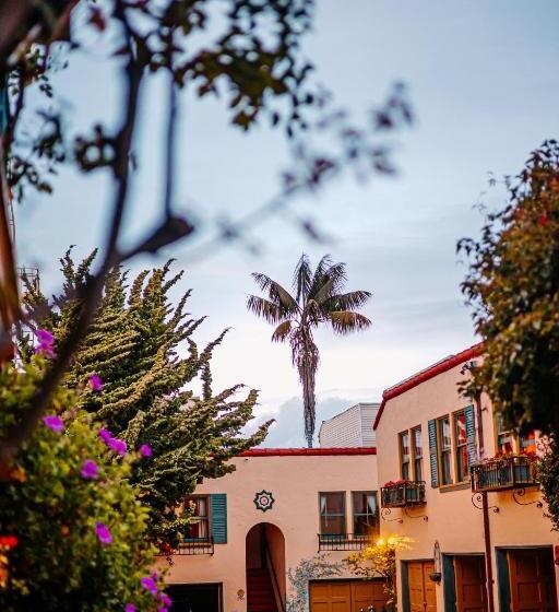 اتاق استاندارد برای معلولان, Marina Motel