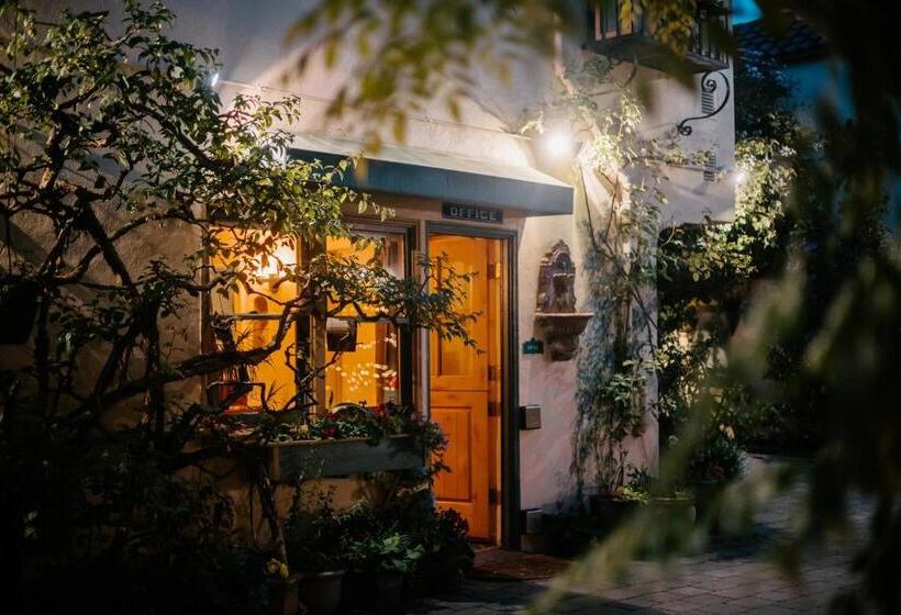 اتاق استاندارد برای معلولان, Marina Motel