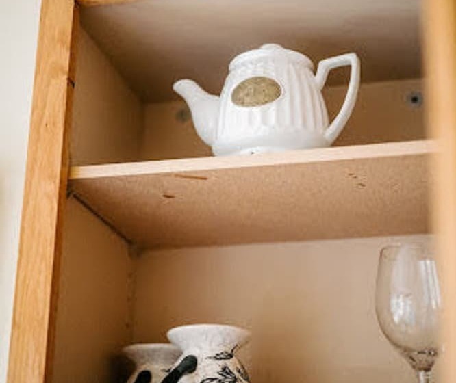 اتاق خانوادگی, Marina Motel