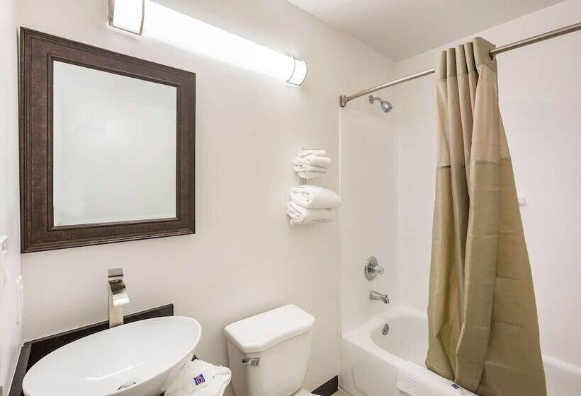 带2个双人床的标准工作室, Motel 6 Smyrna, Ga Atlanta